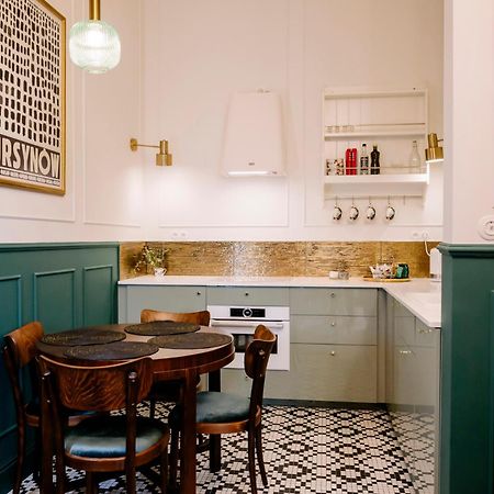 French Touch: Romantyczny Apartament W Kamienicy Warsaw Ngoại thất bức ảnh
