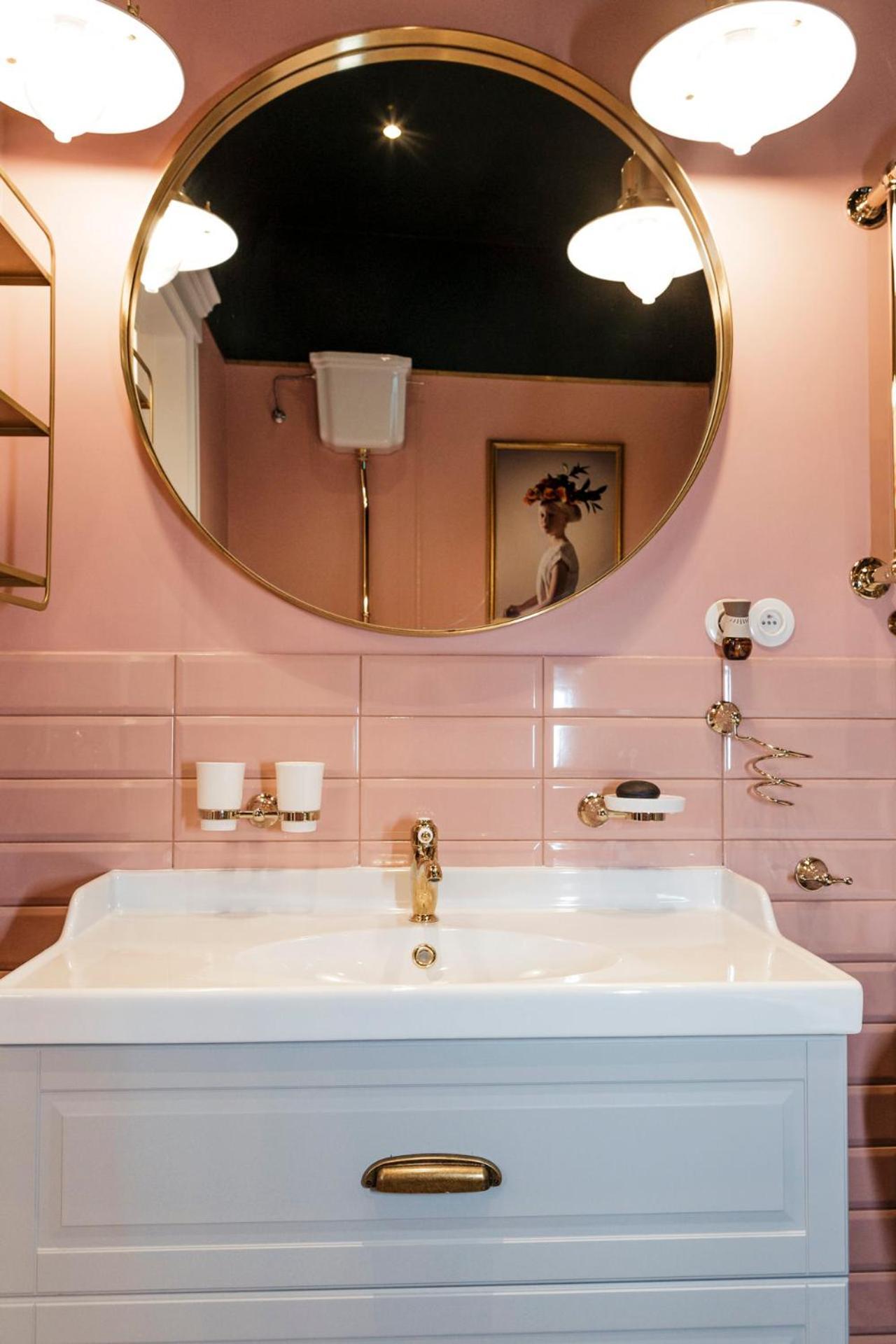 French Touch: Romantyczny Apartament W Kamienicy Warsaw Ngoại thất bức ảnh