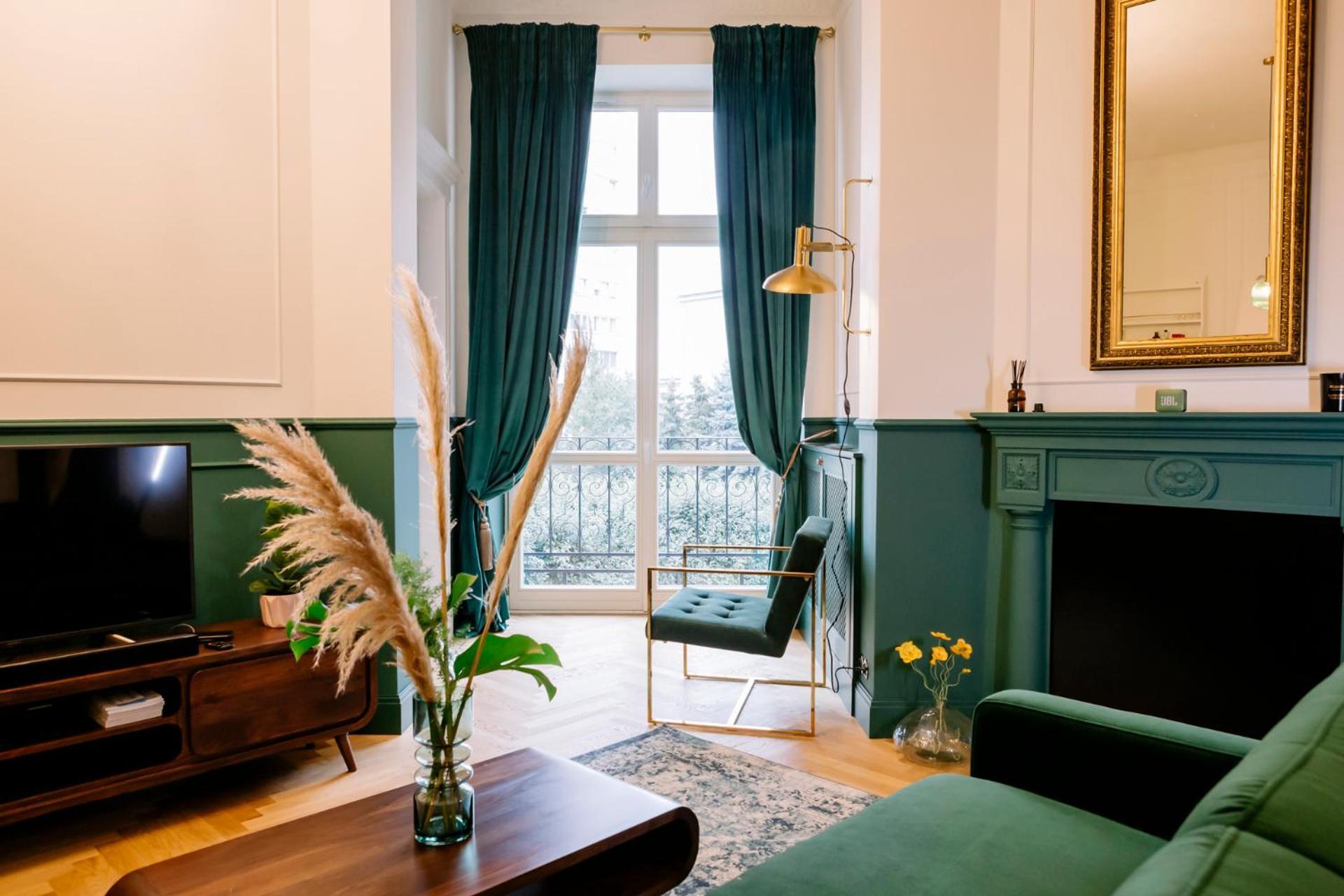 French Touch: Romantyczny Apartament W Kamienicy Warsaw Ngoại thất bức ảnh